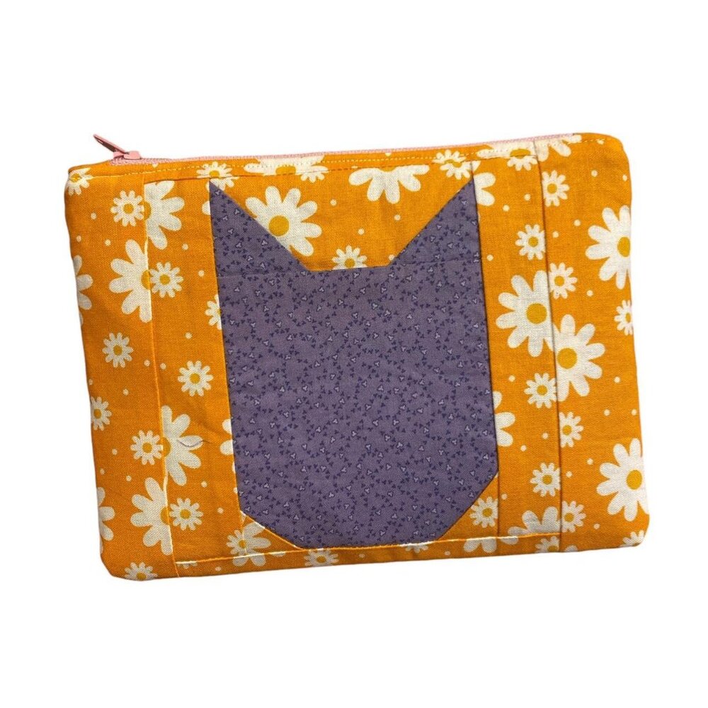 holy work quilted kitty cat zip pouch handmade by yours truly 🖤